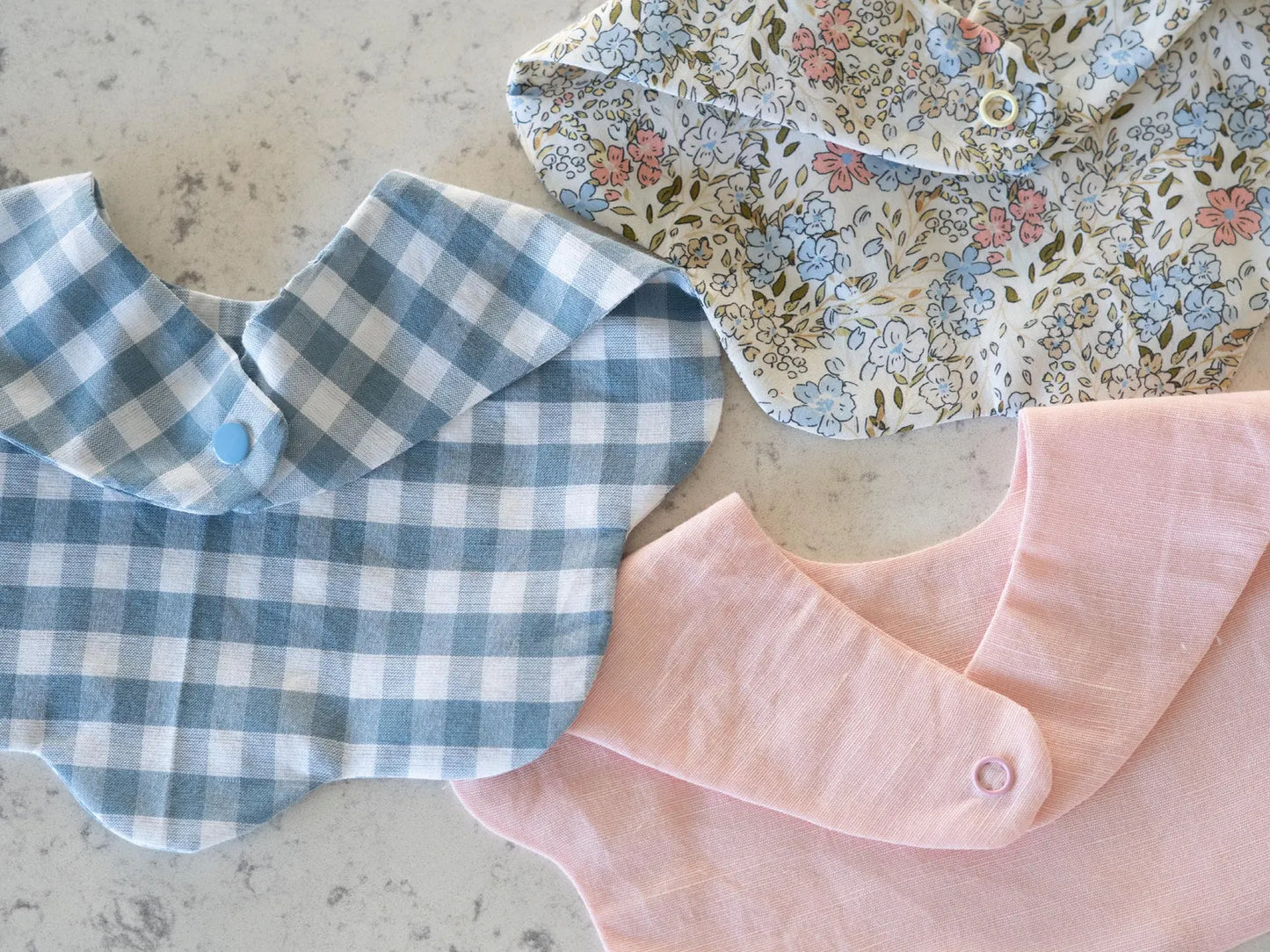 Scalloped Edge Bib | Digital Sewing Pattern